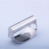 100% Stainless Steel Garlic Press Rocker Garlic Rocker Crusher Garlic Chopper Mincer Press Kitchen Garlic Masher Kitchen Tools